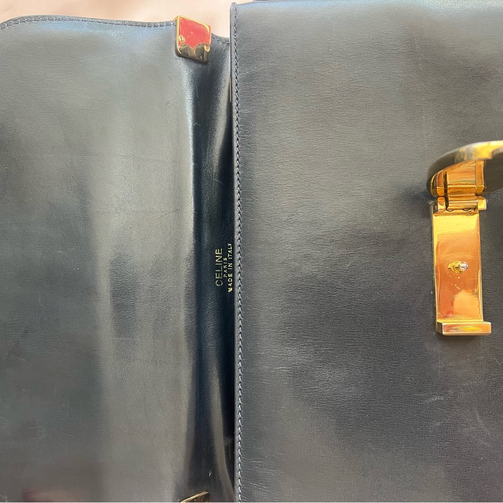 SOLD Vintage Celine Bag - Picture 10 of 17